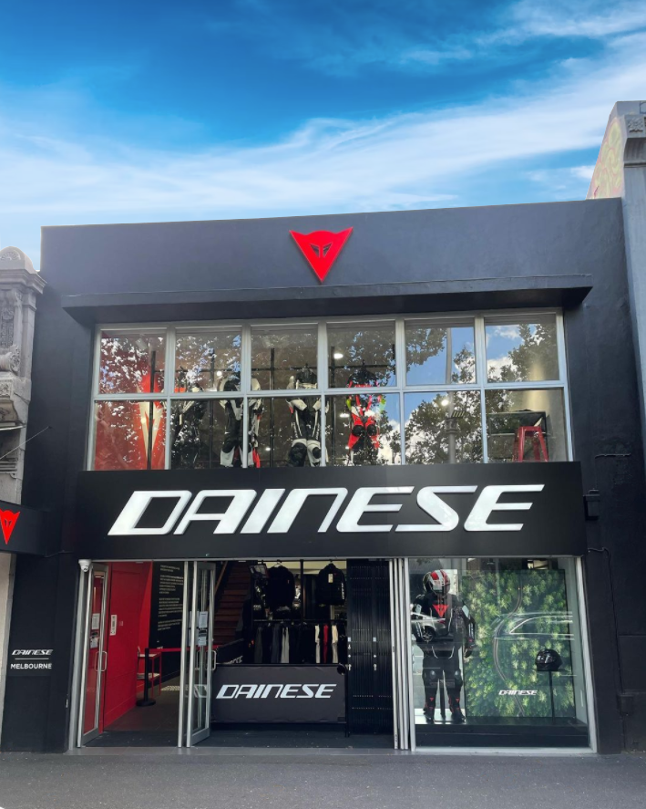 dainese d store v2